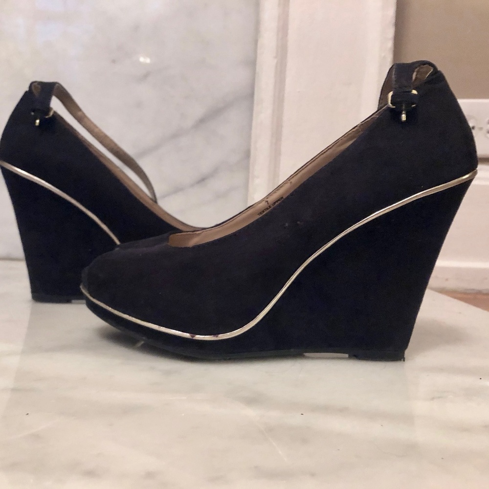 Versatile Black Suede Wedges with Silver Trim